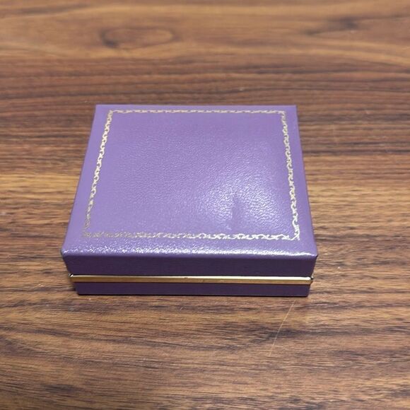 Vintage B David Turquoise and Silver Jewelry Set. Necklace & Post Earrings. - Picture 4 of 4